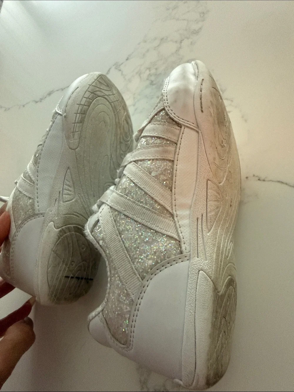 Women’s Glitter Athletic Sneakers - White